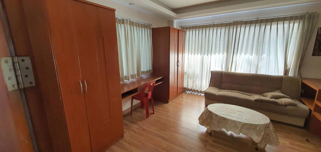 Jolly Guesthouse & Restaurant Pattaja Kültér fotó